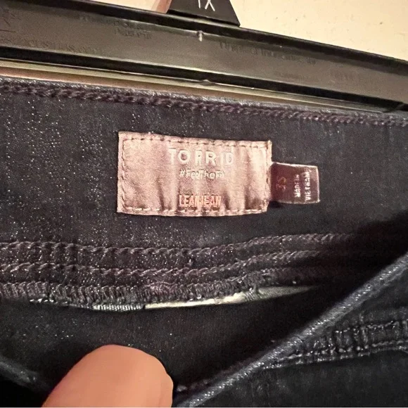 Torrid #FeelTheFit Lean Jean Size 3S Dark Wash Pull-On Jeans - Picture 5 of 12